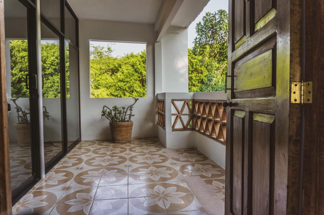 Hotel Nomad Beach House Puerto Escondido  Exterior foto